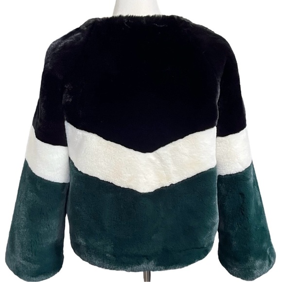 NWOT Apparis Color Block Faux Fur Cropped Coat Size Large - Picture 4 of 9